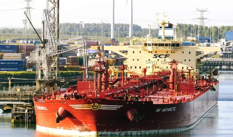 NS ANTARCTIC Tanker IMO 9413559 photo 3