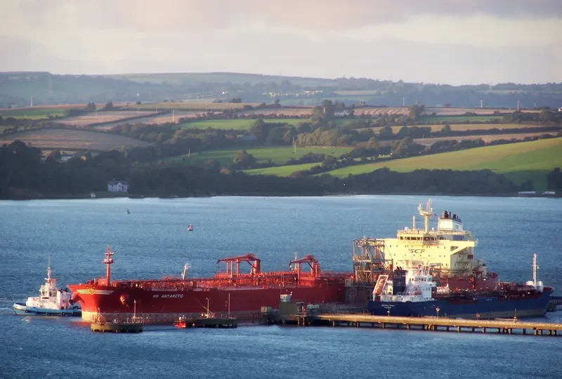 NS ANTARCTIC Tanker IMO 9413559 photo 9