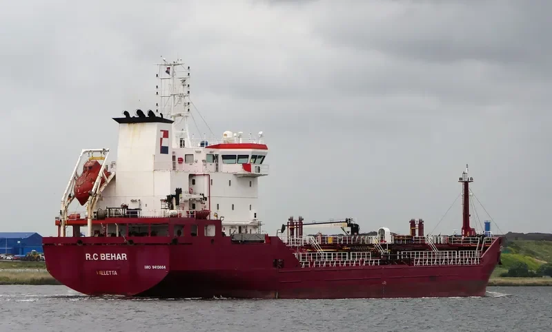 R.C BEHAR Tanker IMO 9413664 photo 3