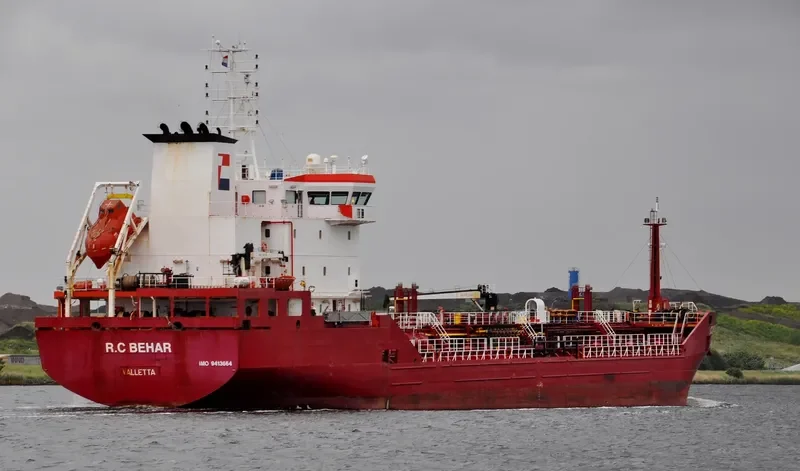 R.C BEHAR Tanker IMO 9413664 photo 5