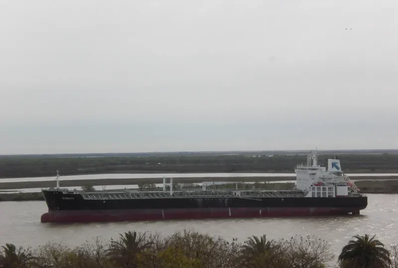 DIGNITY Tanker IMO 9413676 photo 3
