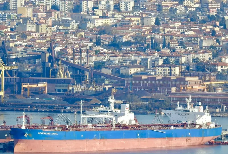 ELANDRA ANGEL Tanker IMO 9413688 photo 2