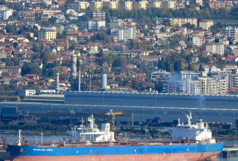 ELANDRA ANGEL Tanker IMO 9413688 photo 5