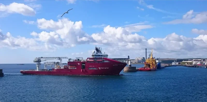 DEEP ARCTIC Offshore Vessel IMO 9413822 photo 6