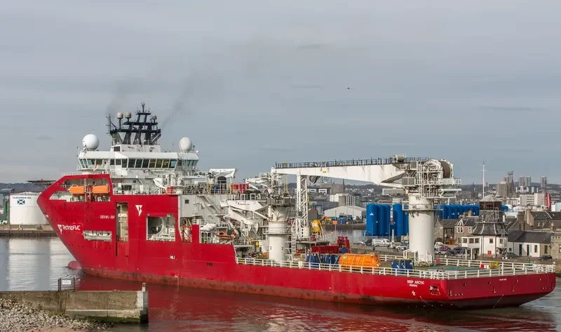 DEEP ARCTIC Offshore Vessel IMO 9413822 photo 9