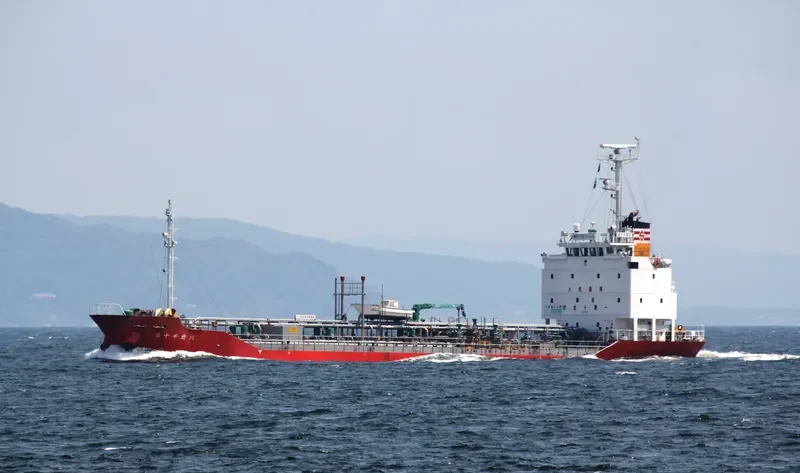 CHIE MARU NO.10 Tanker IMO 9414010 photo 3