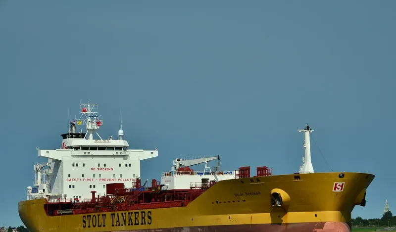 STOLT BRELAND Tanker IMO 9414084 photo 8