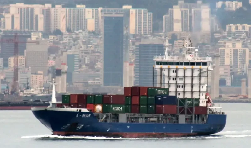 PACIFIC BUSAN Container Ship IMO 9414125 photo 7