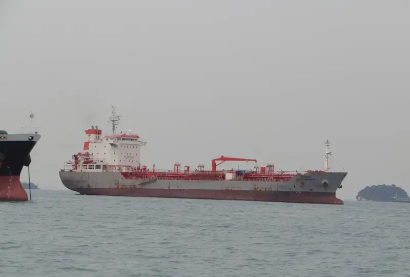 NEELAMBARI Tanker IMO 9414321 photo 3