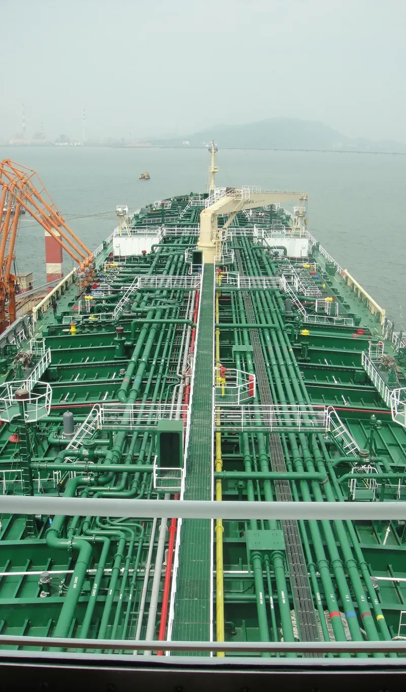 SWARNA GANGA Tanker IMO 9414802 photo 3