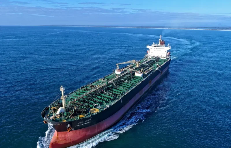 SWARNA KAVERI Tanker IMO 9414840 photo 2