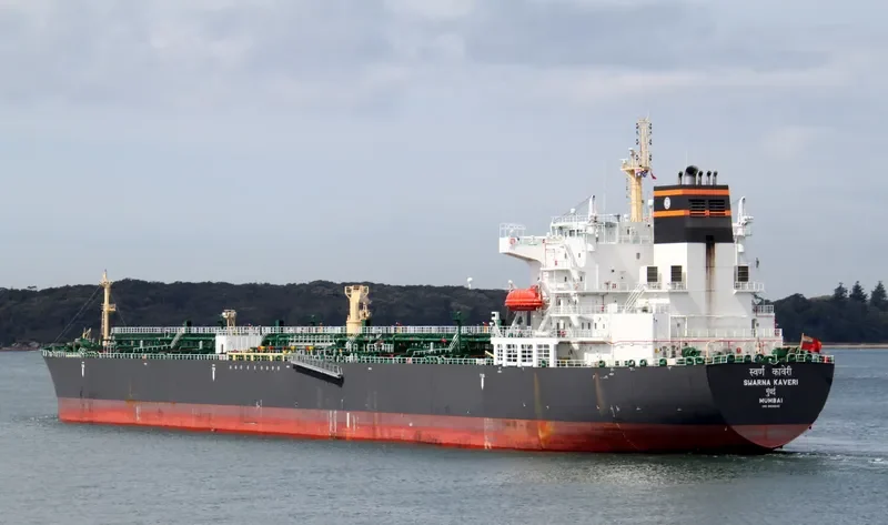 SWARNA KAVERI Tanker IMO 9414840 photo 6