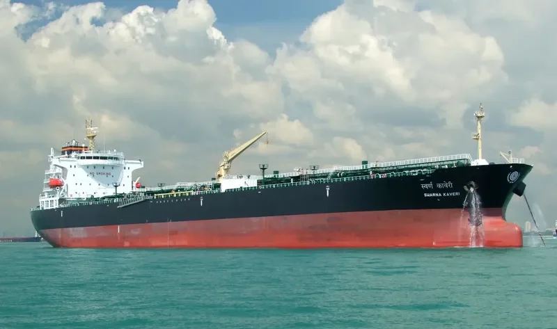 SWARNA KAVERI Tanker IMO 9414840 photo 8