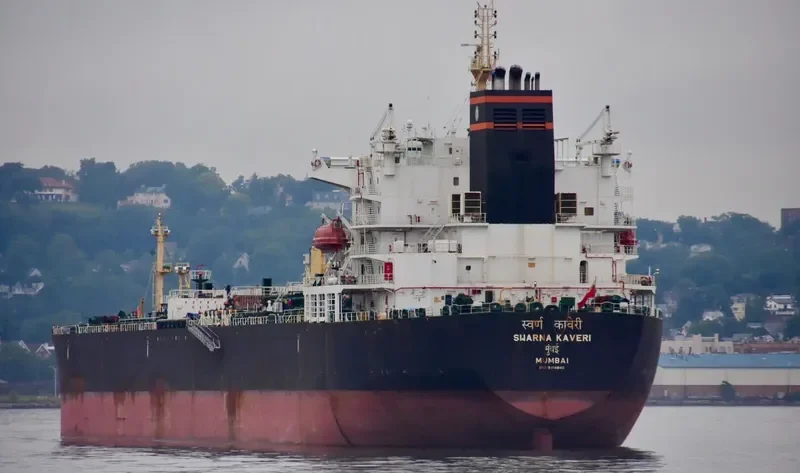 SWARNA KAVERI Tanker IMO 9414840 photo 10