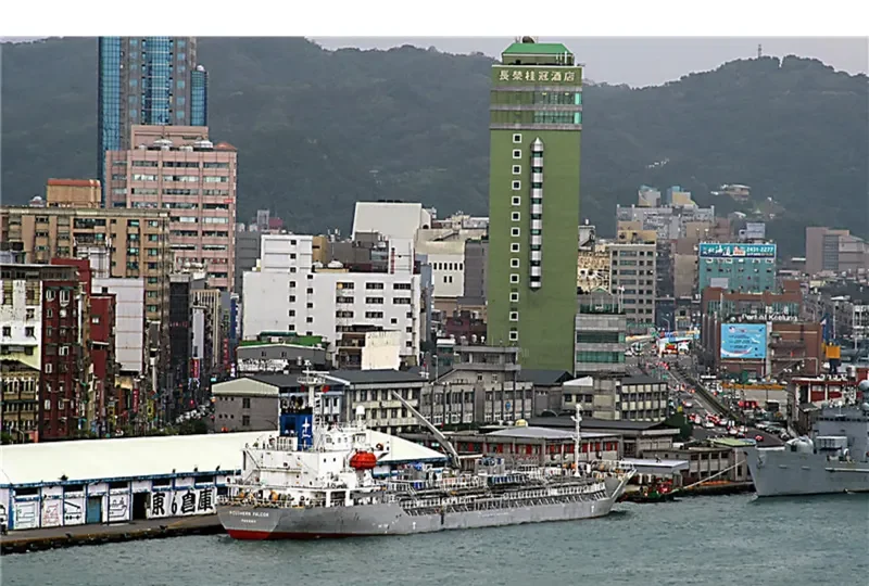 SOUTHERN FALCON Tanker IMO 9414993 photo 7