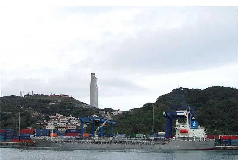 TONG YOUNG Tanker IMO 9415014 photo 6
