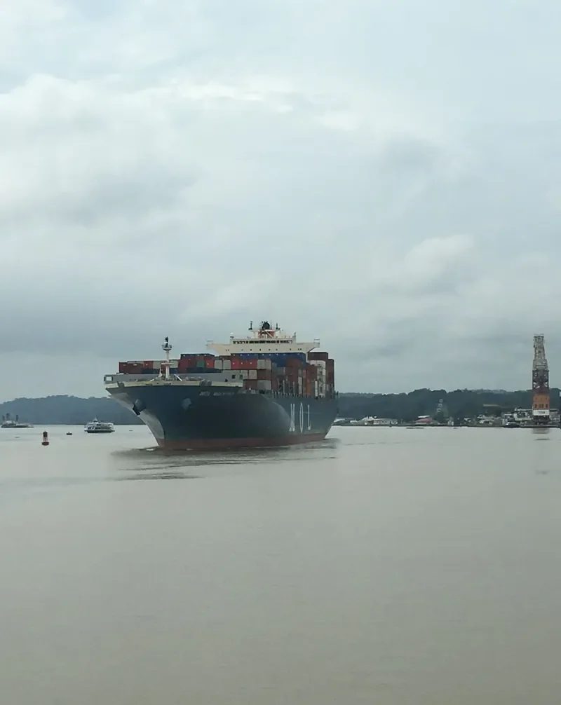 MOL MAESTRO Container Ship IMO 9415727 photo 3