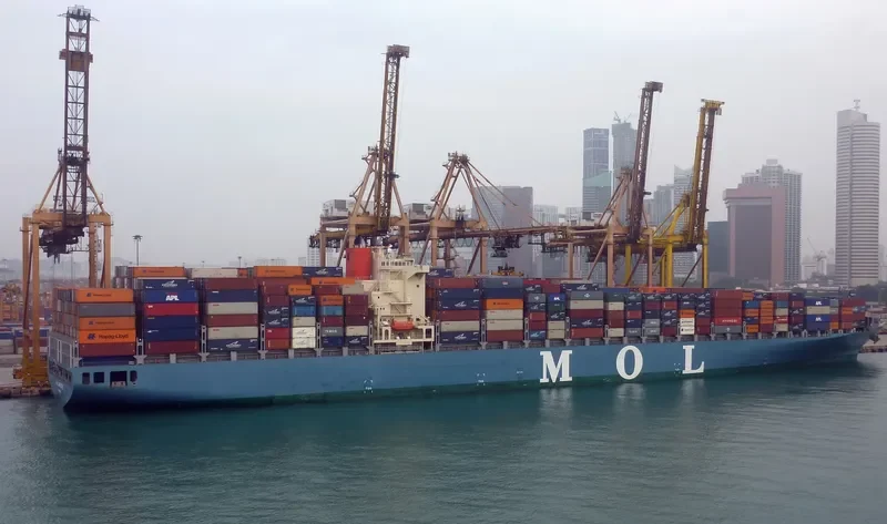 MOL MAESTRO Container Ship IMO 9415727 photo 9