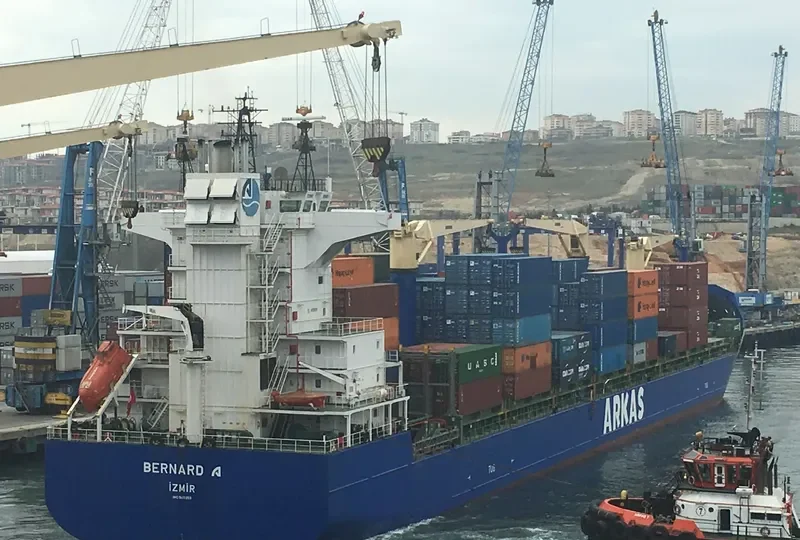 BERNARD A Container Ship IMO 9415959 photo 5