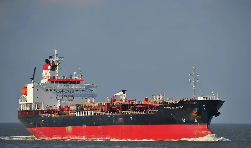 MTM SOUTHPORT Tanker IMO 9416032 photo 9