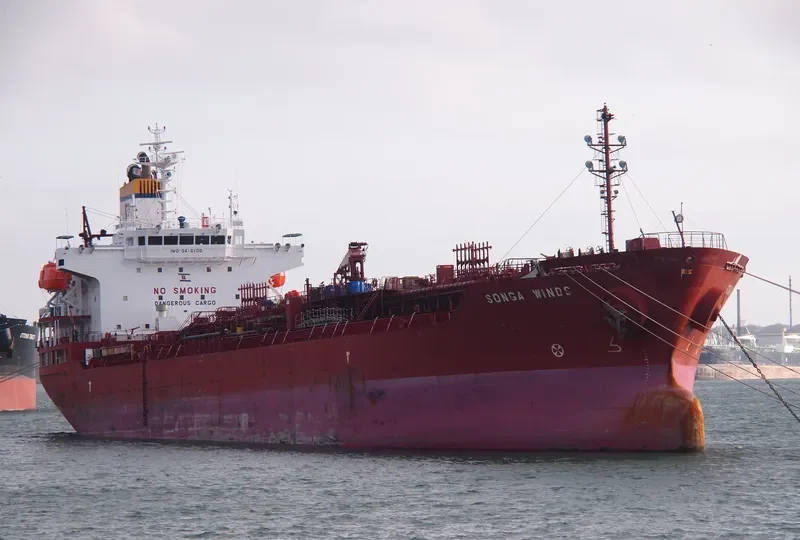 SONGA WINDS Tanker IMO 9416109 photo 10