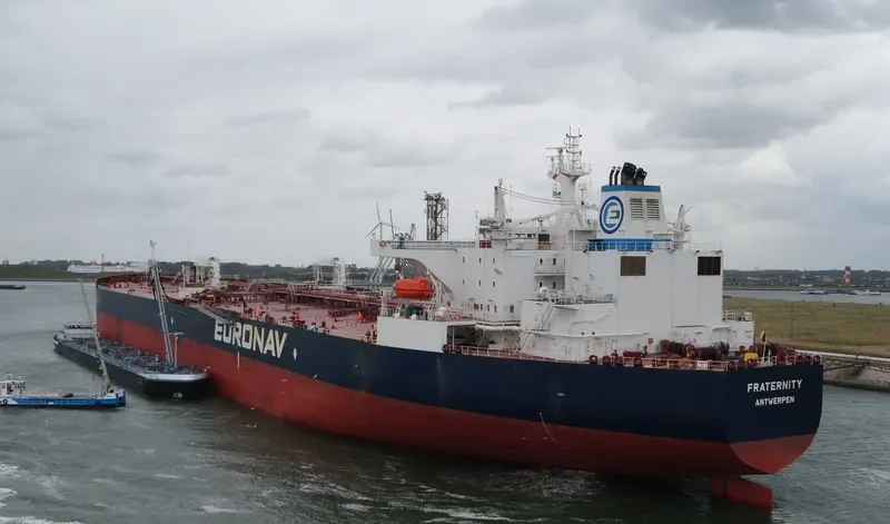 FRATERNITY Tanker IMO 9416733 photo 3