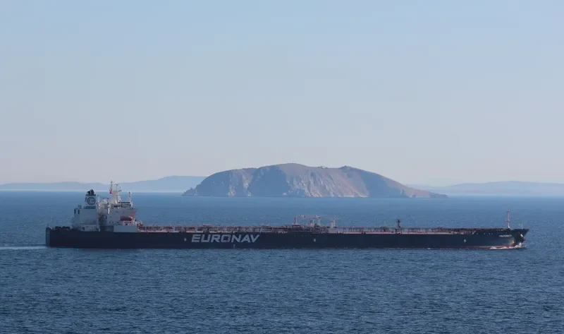 FRATERNITY Tanker IMO 9416733 photo 8