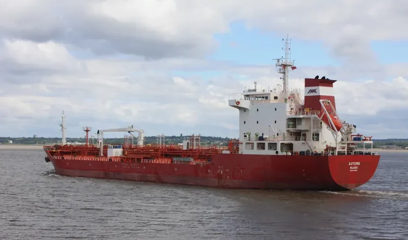 AUTUMN Tanker IMO 9416795 photo 2