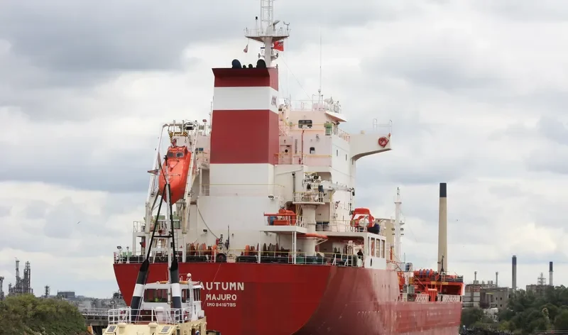 AUTUMN Tanker IMO 9416795 photo 10