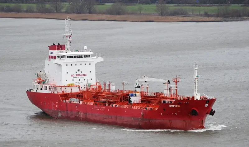 WINTER Tanker IMO 9416800 photo 2