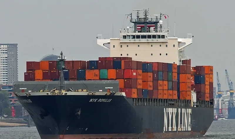 NYK ROMULUS Container Ship IMO 9416989 photo 7