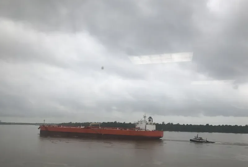 EAGLE KUANTAN Tanker IMO 9417012 photo 2