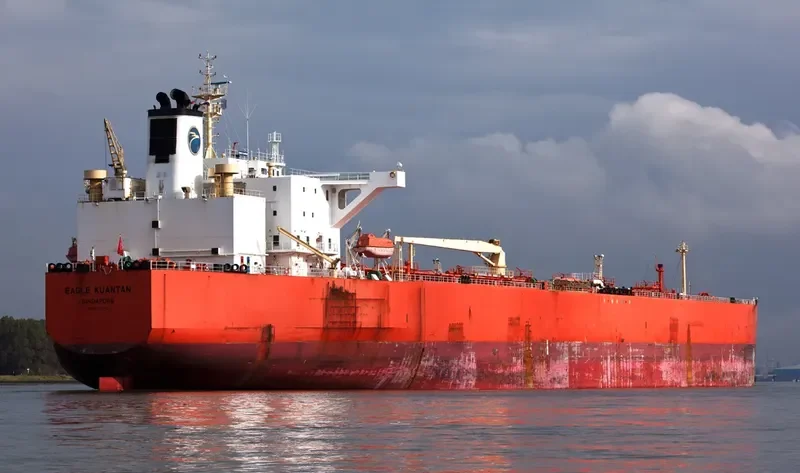 EAGLE KUANTAN Tanker IMO 9417012 photo 9
