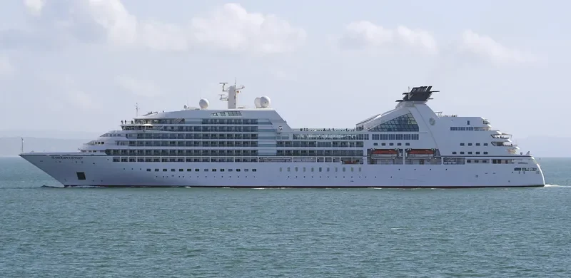 SEABOURN ODYSSEY Passenger Ship IMO 9417086 photo 5