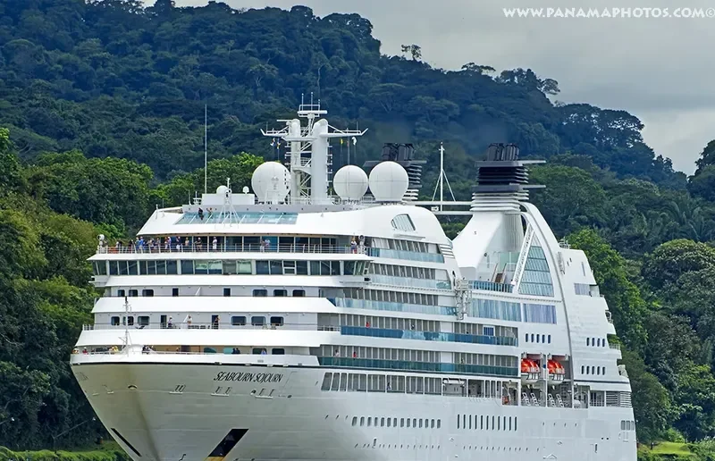 SEABOURN SOJOURN Passenger Ship IMO 9417098 photo 2