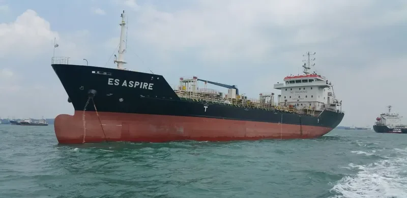 ES ASPIRE Tanker IMO 9417127 photo 2