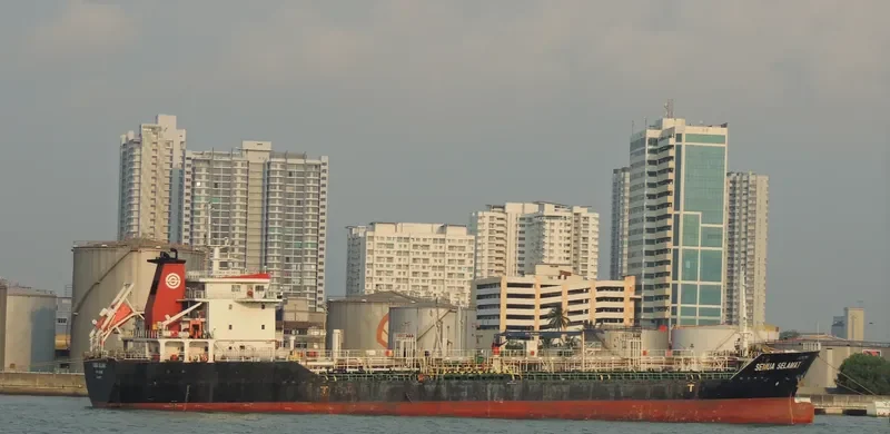 ES ASPIRE Tanker IMO 9417127 photo 4