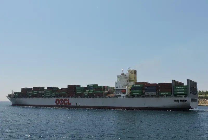 OOCL SEOUL Container Ship IMO 9417244 photo 4