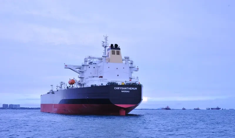 CHRYSANTHEMUM Tanker IMO 9417452 photo 9