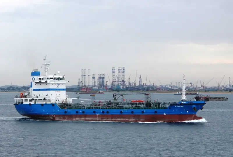 LEFKAS Tanker IMO 9417531 photo 3