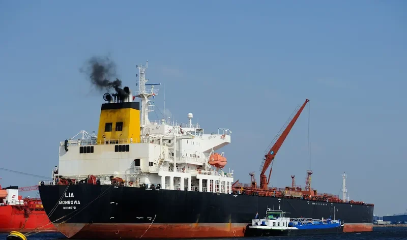 LIA Tanker IMO 9417751 photo 3