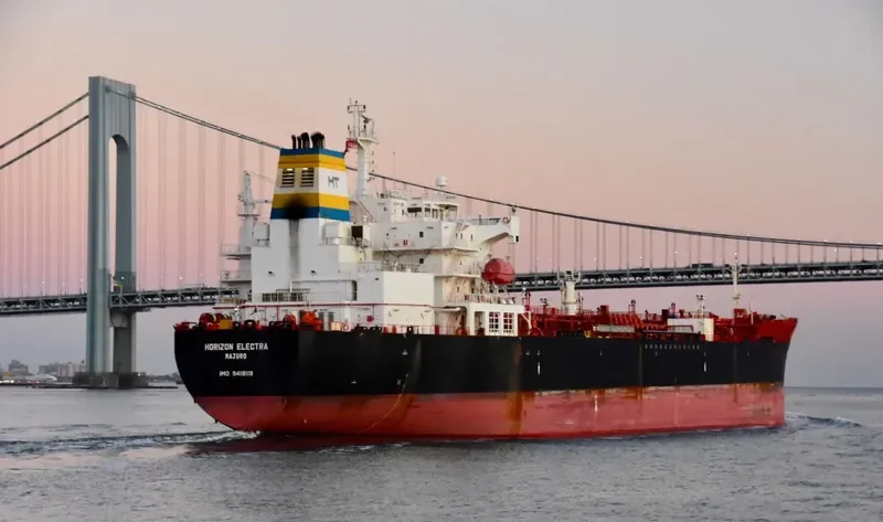 HORIZON ELECTRA Tanker IMO 9418119 photo 5