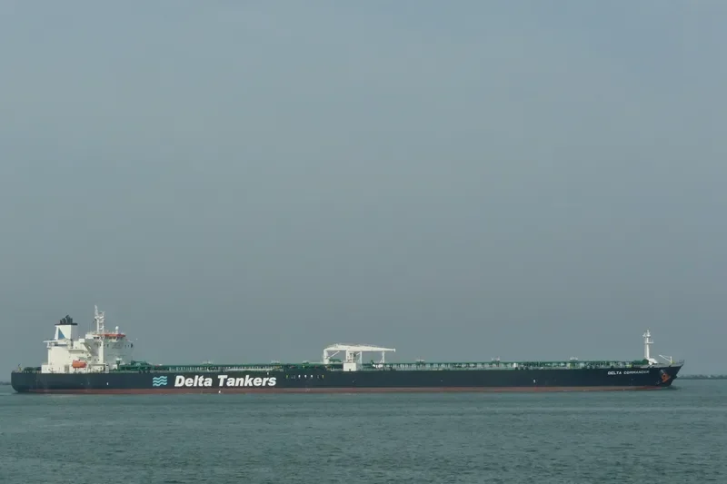 DELTA COMMANDER Tanker IMO 9418157 photo 6