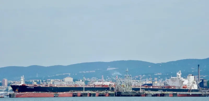 FRONT BRAGE Tanker IMO 9418614