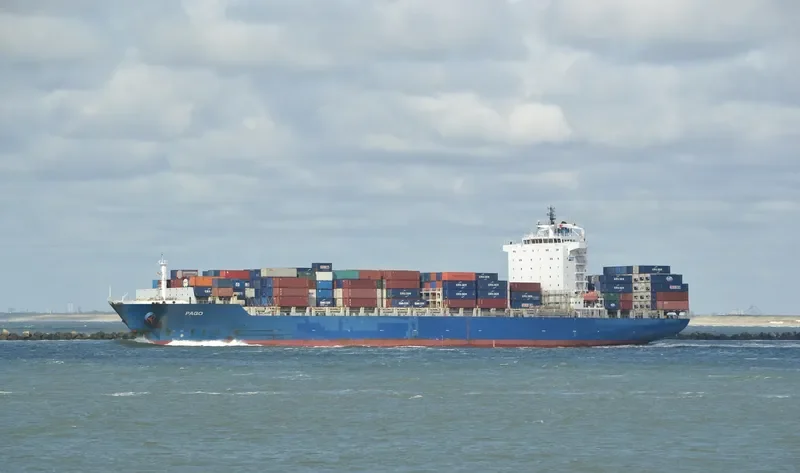 SPIL CAYA Container Ship IMO 9418640 photo 2