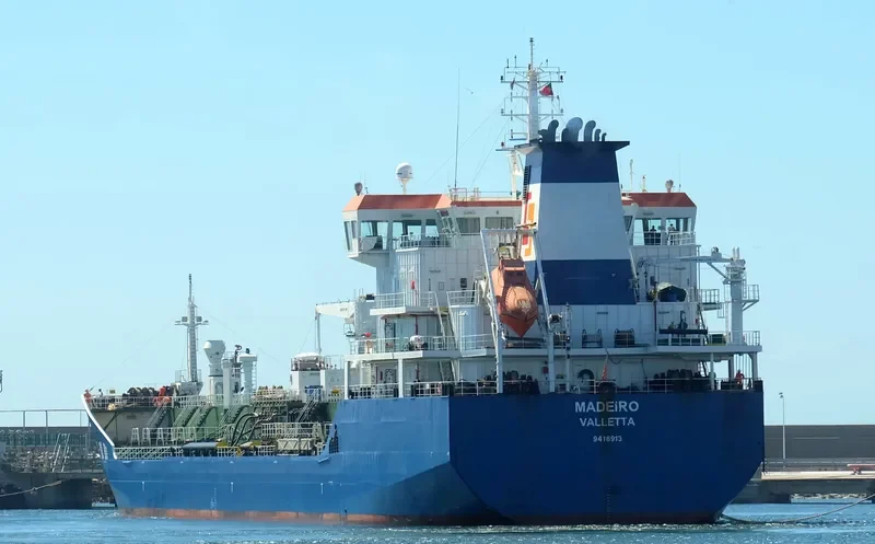MADEIRO Tanker IMO 9418913 photo 10