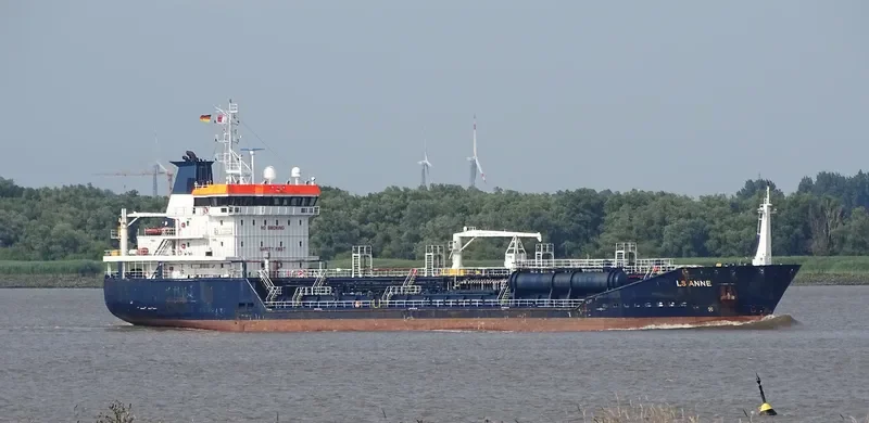 LS ANNE Tanker IMO 9418925 photo 9