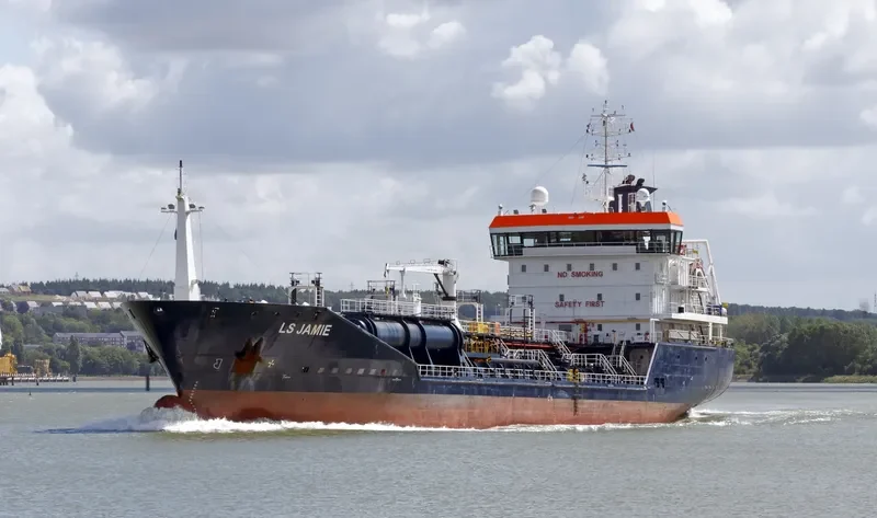 LS JAMIE Tanker IMO 9418937 photo 6