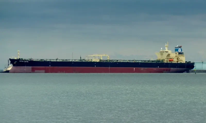 GSTAAD GRACE Tanker IMO 9419137 photo 8