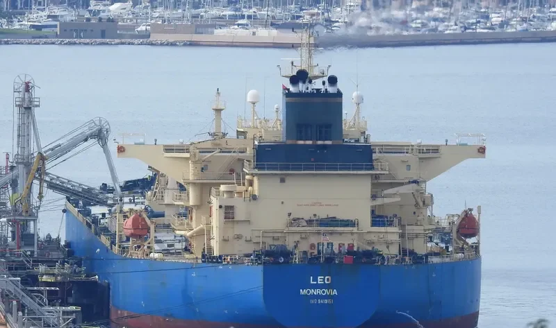 LEO Tanker IMO 9419151 photo 3